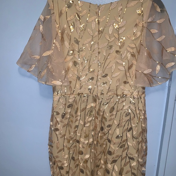 GOLD/BEIGE FLORAL DRESS SHORT SLEEVES XL - Picture 4 of 6
